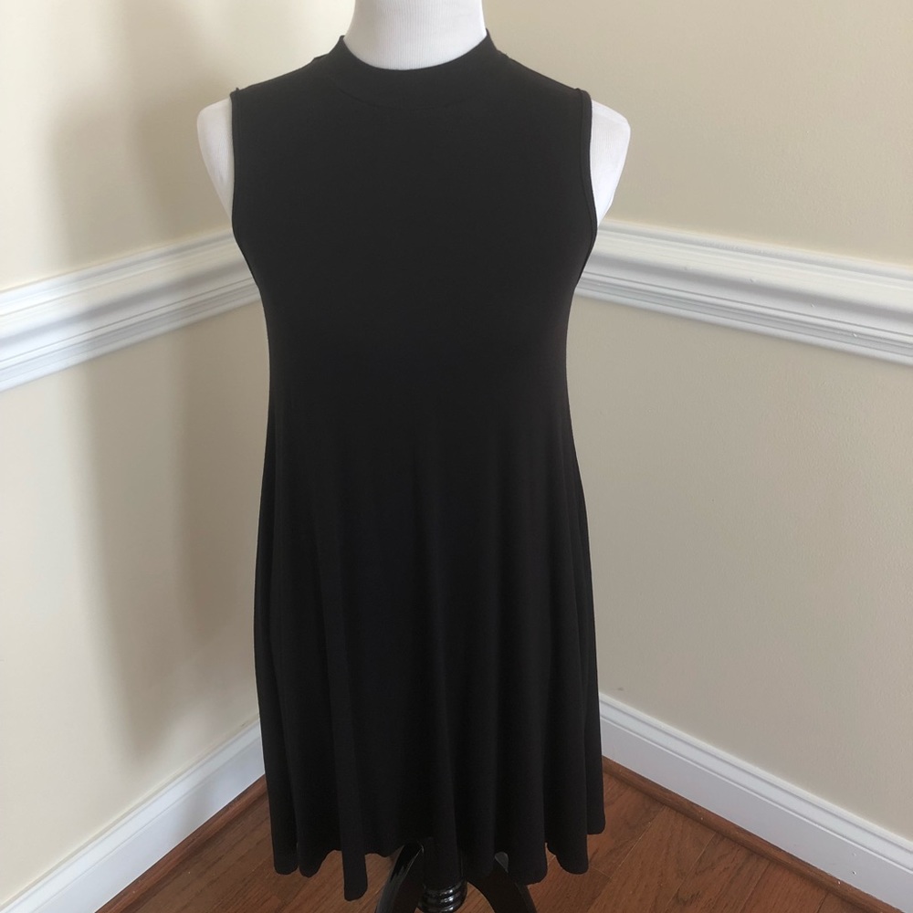 Thyme and Honey black sleeveless dress